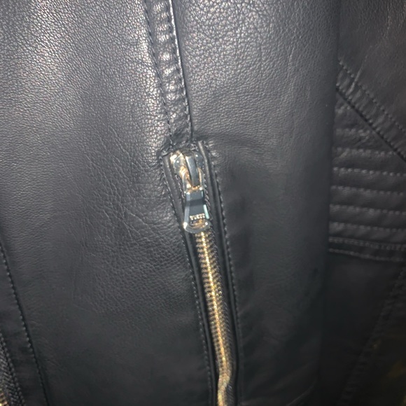 GUESS biker jacket, size large, never worn, silver hardware, very soft material, - Picture 7 of 10